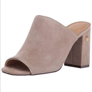 Tommy Hilfiger Sayna Taupe Leather Mules | 8.5